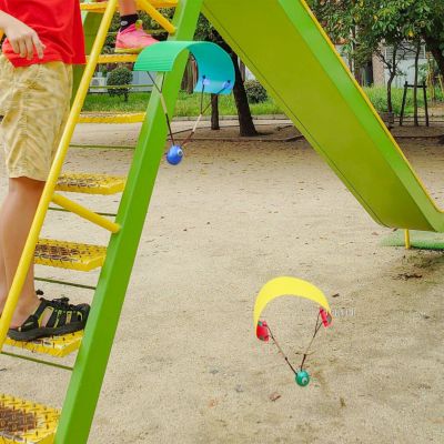 おばけのパラシュート